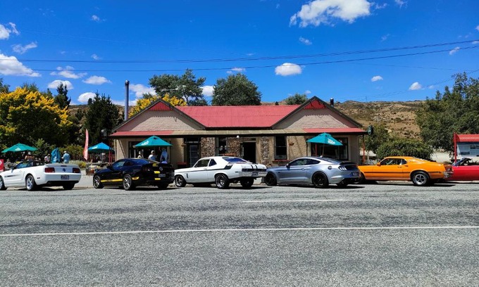 Oturehua Apartment | Oturehua Railway Hotel Cottage