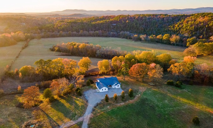 Mount Ida House | Ouachita Fish & Fly 🎣 Fish + Kayak + ATV Trail