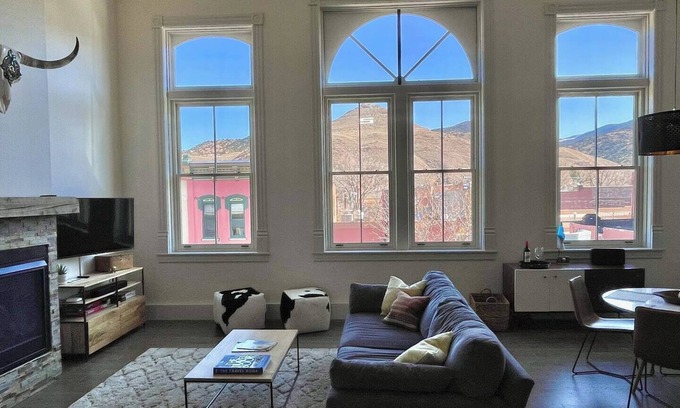 Salida Condo | Our Happy Place -Downtown Dazzling S Mountain View