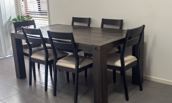 Griffin House | Our home situated in griffinat height.its all at the ground level.