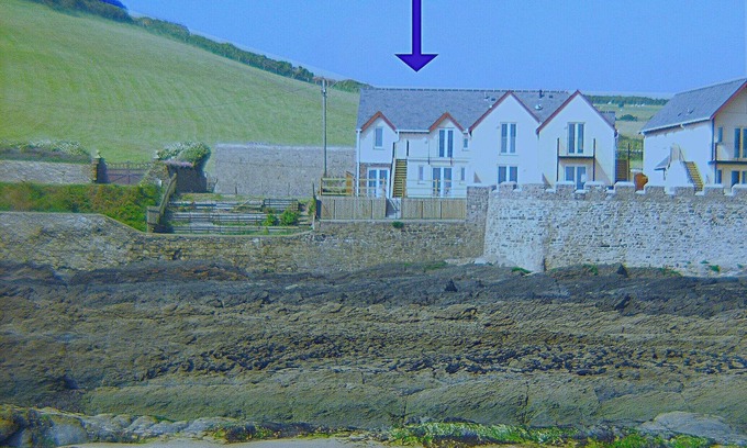 Putsborough House | Out Of The Blue Is Situated In A Breathtaking Location Overlooking Croyde Beach.