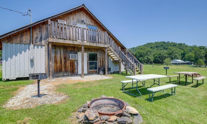 Winona Apartment | Outdoorsy Huntsville Escape - ATV Authorized Route