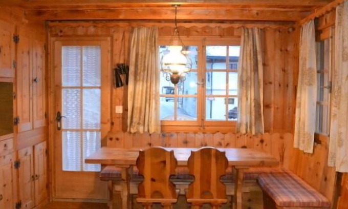 St. Luc Ski Chalet | Outside : 3-storey chalet in the center of the old village, entrance on the 1st floor,for 5 persons,