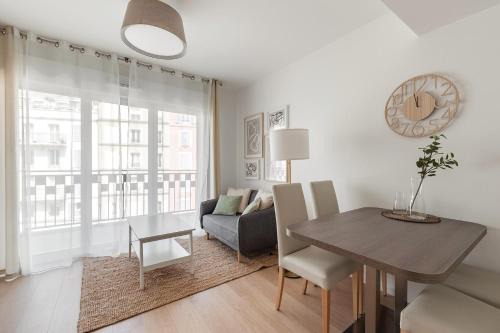 Poissy Apartment | OVELIA Poissy - Les Romantiques