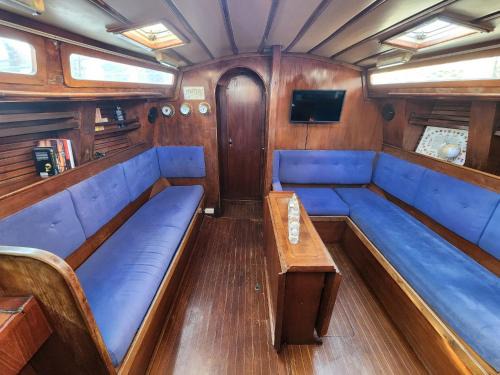 Sant Adria de Besos Boat Rental | Over the Sea