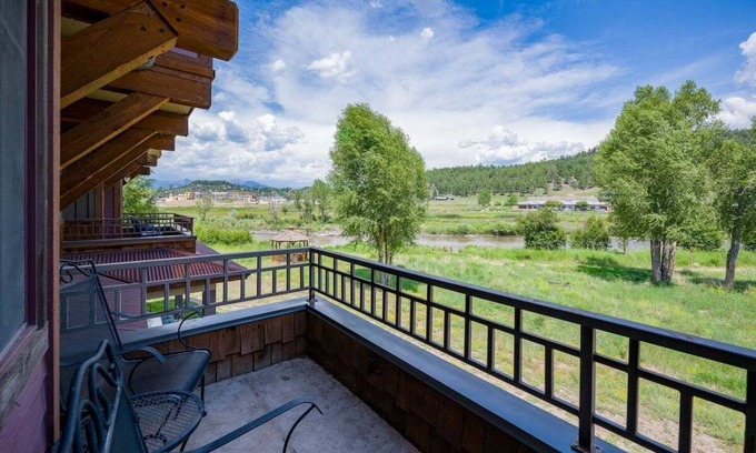 Pagosa Springs Condo | Overlook the River, Walk To Town & Hot Springs