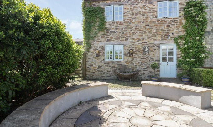 Gorran House | Owls Roost