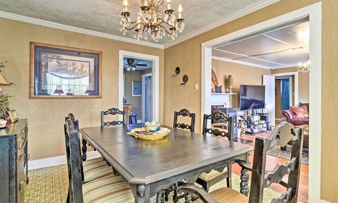 Oxford Cottage | Oxford Home on Private Land < 7 Mi to Dtwn!