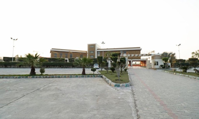 Hisar Hotel | OYO 28414 Royal Palm Resort