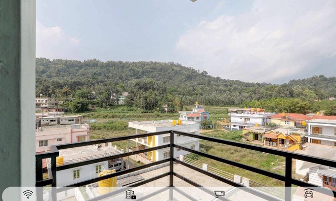 Virarajendrapet Hotel | OYO 37329 Shanthala Residency