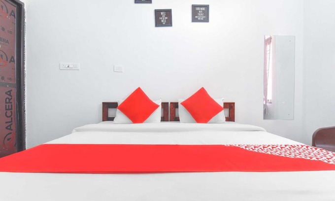 Sitapura Hotel | OYO B Hotel Kanha