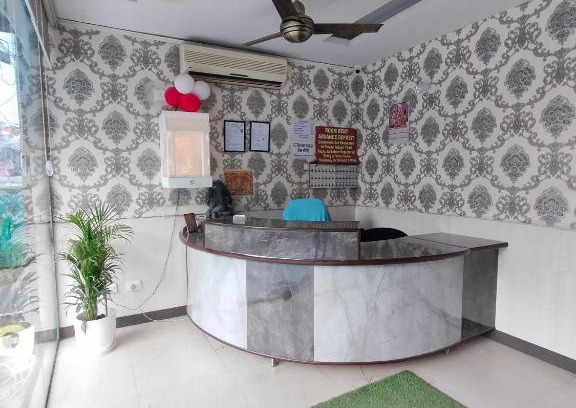 Ghaziabad Hotel | OYO Hotel New Imperial