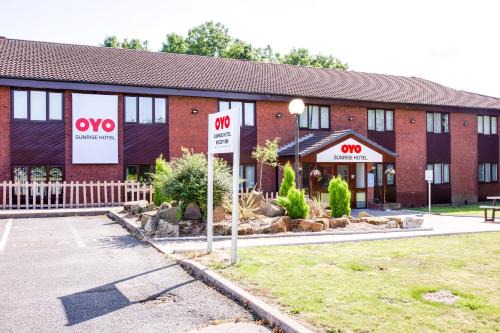 Thrussington Hotel | OYO Sunrise Hotel, A46 N Leicester