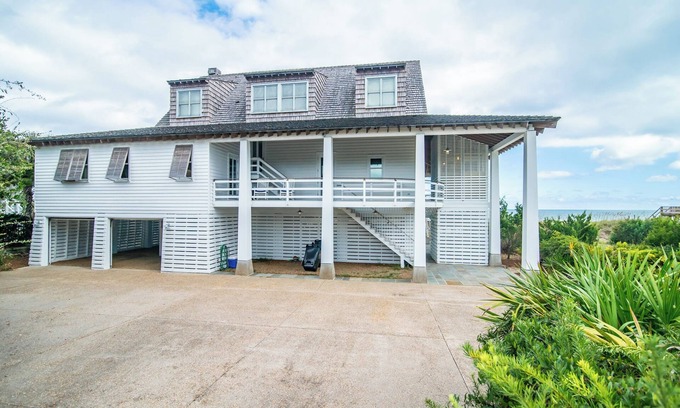 Debordieu Colony House | Oysters Pearl 4BR Oceanfront Beach Home Grand Porch and more in Debordieu!