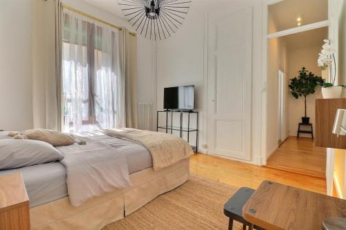 Les Savoises Apartment | P&R - 2 room comfort, Plainpalais