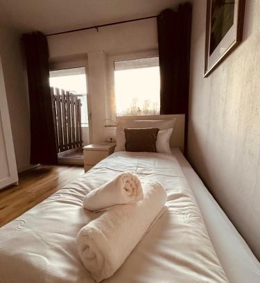 Ibbenbueren Apartment | P1 Teams zentral I150m2 I EG für 6 I Wasch I P I