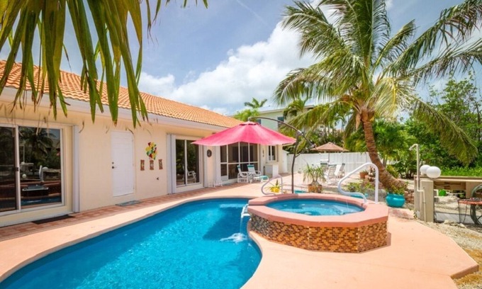 Coury House | P13 - 3 Bedroom Home with Private Pool