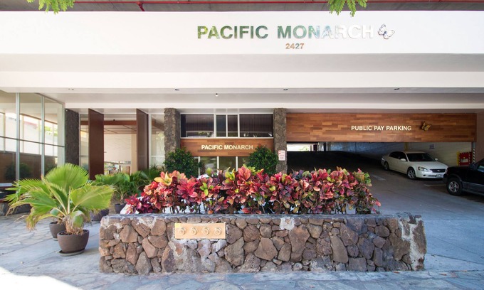 Waikiki Apartment | Pacific Monarch Condos Near Waikiki Beach w/City View & Partial Ocean View