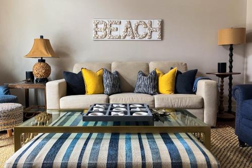 Rockaway Beach House | Pacific Vista Lookout