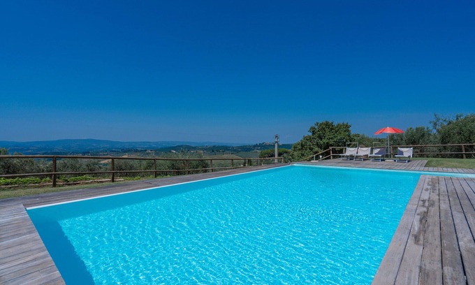 Poggibonsi Apartment | Pagliaia Apt. with ac near Siena