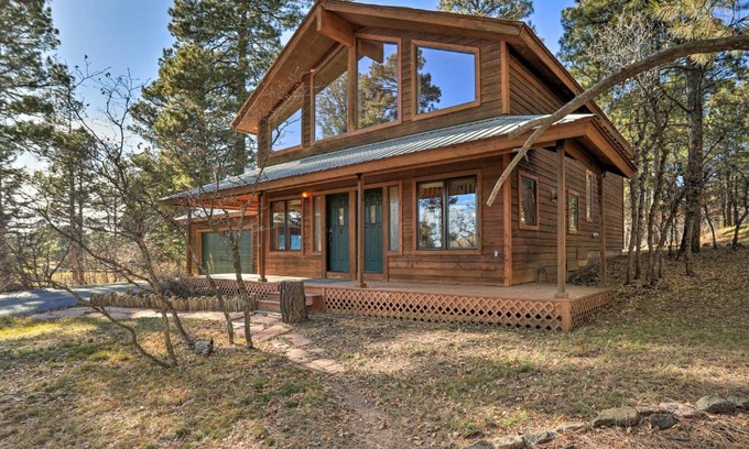 Pagosa Springs House | Pagosa Lakes Mountain Hideout with Community Perks!