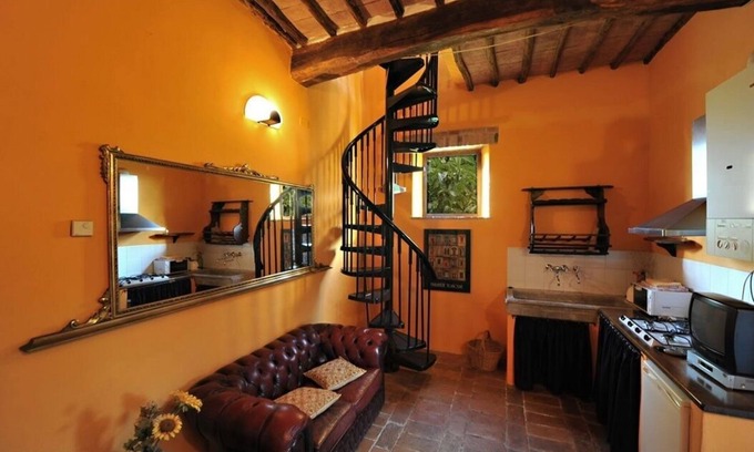 Buonconvento House | "PAINT" APARTMENT