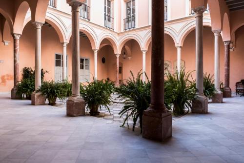 San Bartolome Apartment | Palacio Mármoles