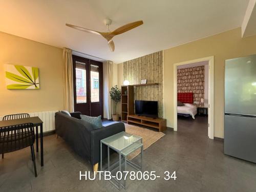 La Ribera Apartment | Palau de la música 5