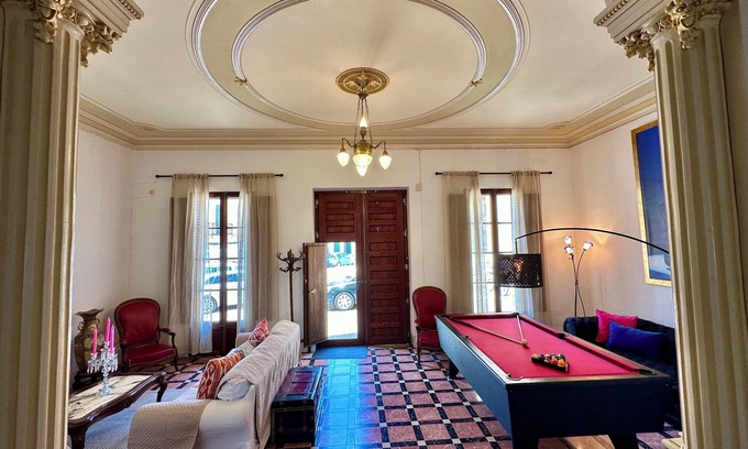 Sant Jordi House | Palazzo Grande Bellezza