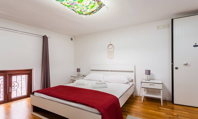 Old Town Bed & Breakfast | Palazzo San Rocco - Red Room by Wonderful Italy
