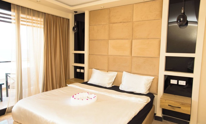Sahl Hasheeh Villa | Palm Villa Deluxe Villa Villa for 6 persons