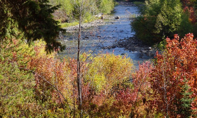 Ardenvoir Cabin | Panabode Log Cabin On The Banks Of The Scenic Chiwawa River