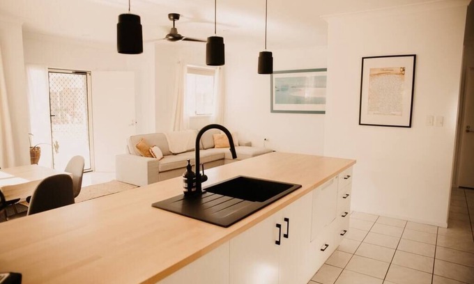 Yeppoon House | Pandanus Villa Yeppoon QLD
