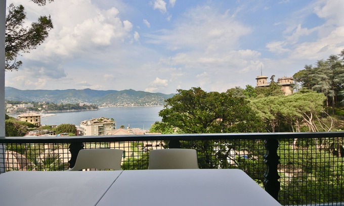 Arzeno Apartment | Panorama KlabHouse by KlabHouse-4BR w/Balcony AC & Seaview