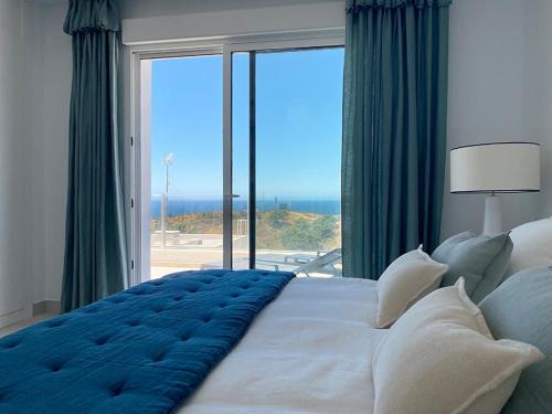 Marbella Apartment | Panorama Penthouse - Bay of Marbella