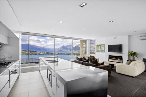 Queenstown Villa | Panorama Terrace Luxury - Breathtaking Views