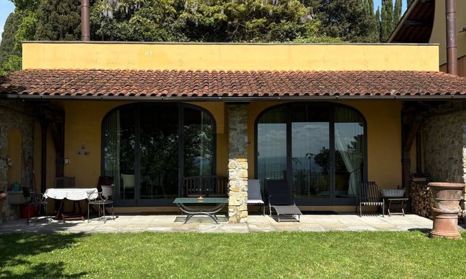 Fiesole Apartment | Panoramic apartment overlooking Florence, with garden, private loggia and car parking space