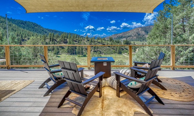 Pagosa Springs House | PANORAMIC CHIMNEY ROCK VIEWS