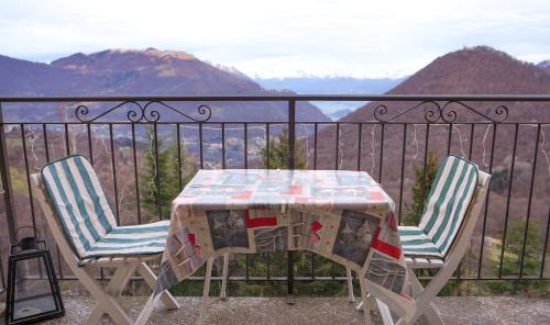 Casasco d'Intelvi Apartment | Panoramic lake view home's Giulia