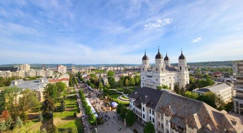 Iasi Apartment | Panoramic penthouse in the heart of Iasi