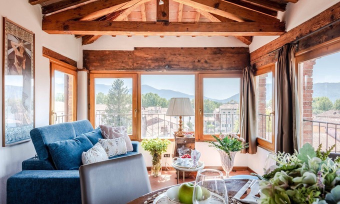 Lucca Historical Center Apartment | Panoramic penthouse with views and elevator in Lucca