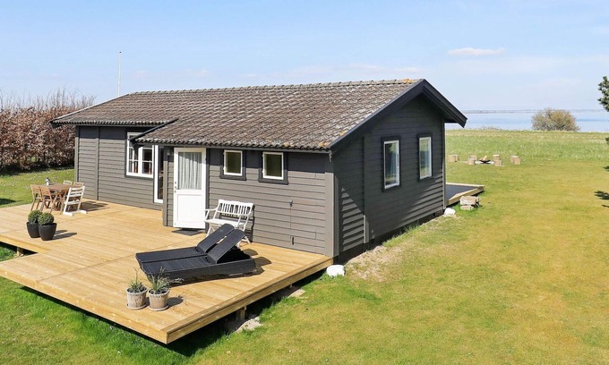 Ærø Municipality House | Panoramic Retreat in Borgnaes - By Traum Ferienwohnungen
