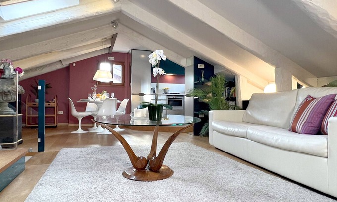 Cannaregio Apartment | Panoramic Terrace (Historical Center)