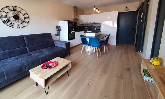 Reyvroz Apartment | Panoramic view of the Valley of Abundance
