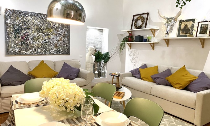 Rione IX Pigna Apartment | Pantheon Ancient Rome Apartment