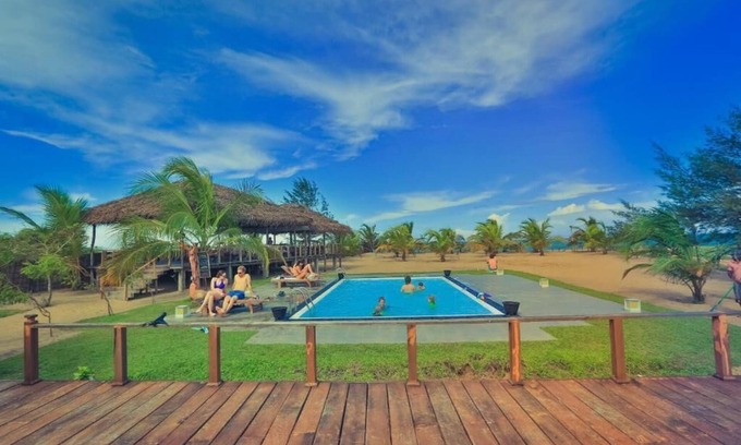 Pottuvil Hotel | Paper Moon Kudils