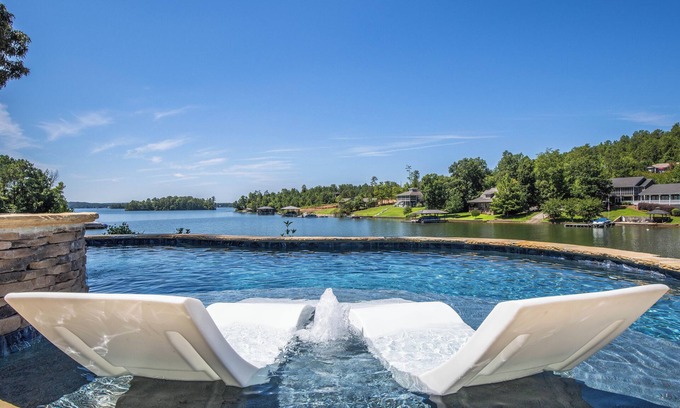 Dadeville House | Paradise Found with a PRIVATE Pool & Spa!