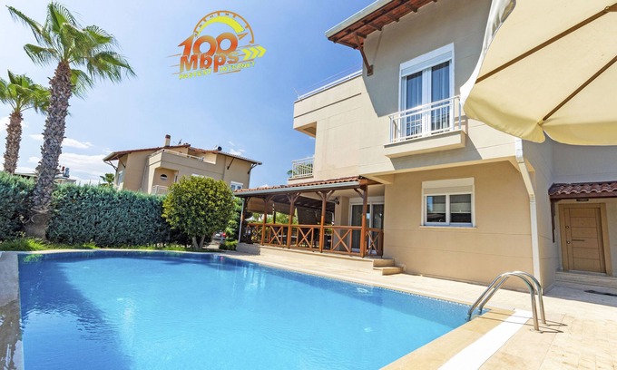 Belek Villa | Paradise Town Villa Lucky