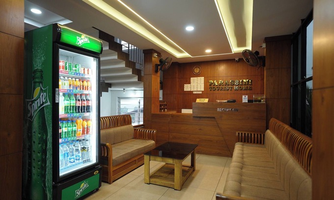 Parassinikadavu Hotel | Parassini Tourist Home