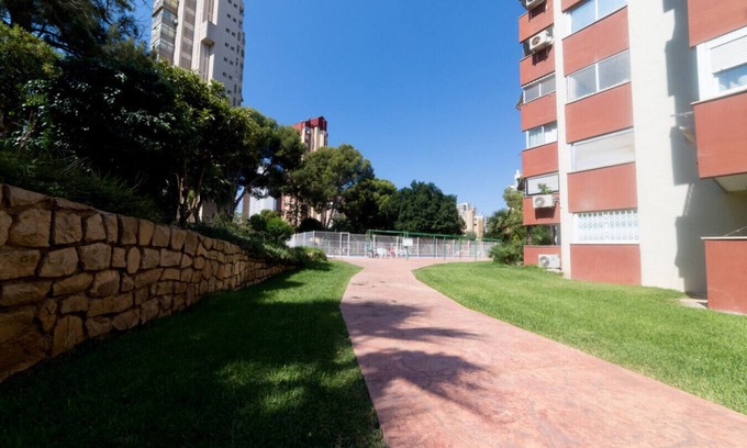 Rincon de Loix Apartment | Paris apt. pool and parking